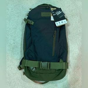 Dakine Heli Snow Backpack